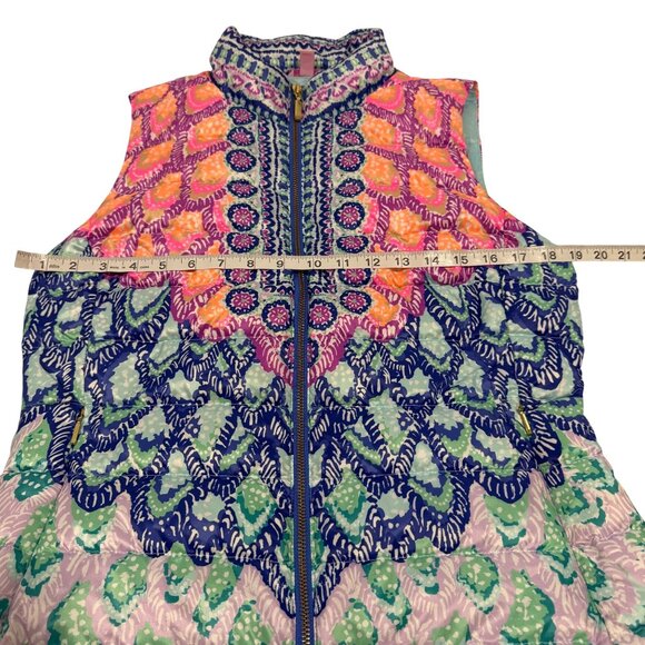 Lilly Pulitzer Essie Masterpiece Down Puffer Vest‎ in Gypset Paradise Engineered - Picture 9 of 10